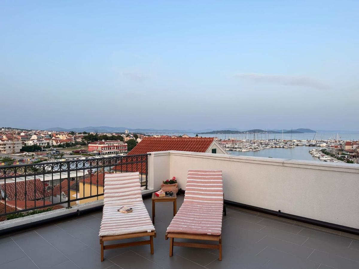 Apartman Lusy ตรีบูนย์ ภายนอก รูปภาพ